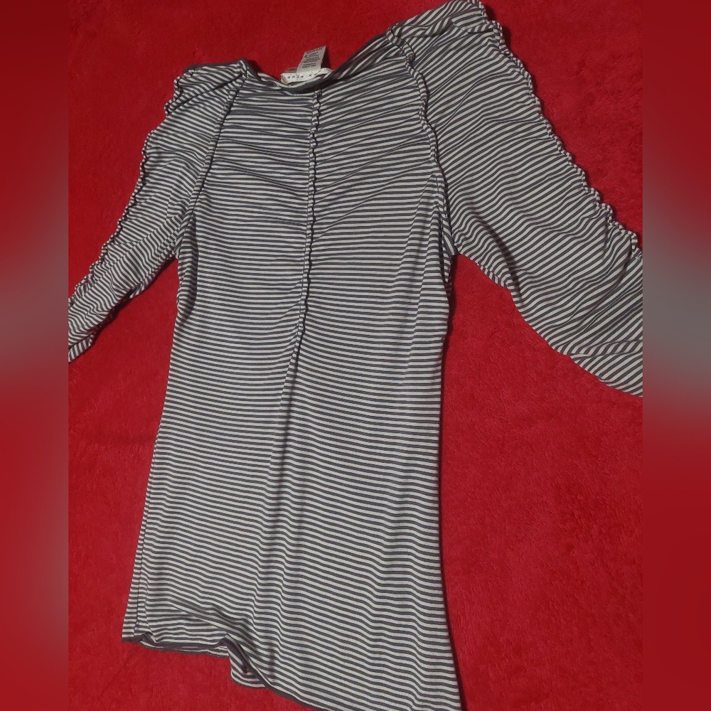 Max Studio Top - Picture 2 of 4